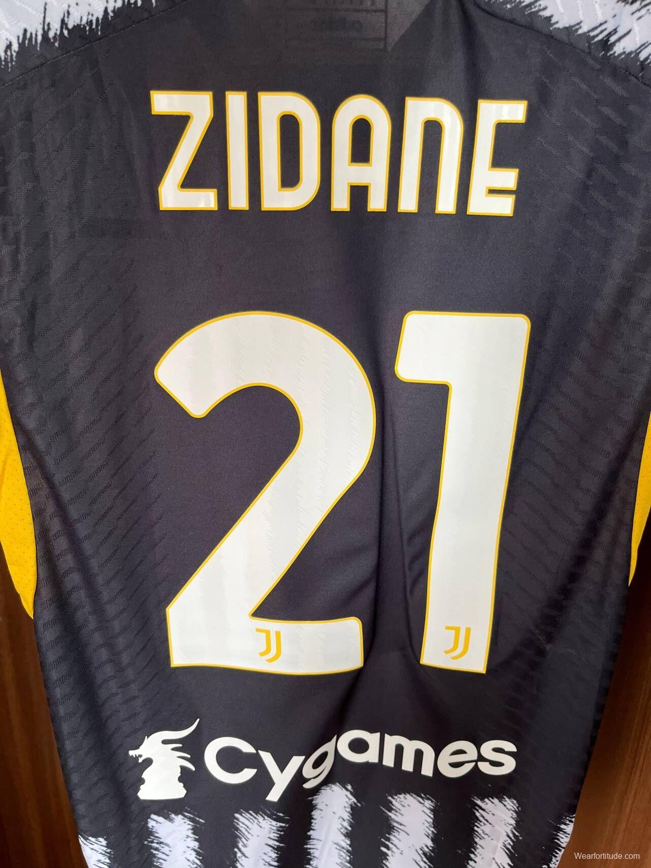 2023/24 JUVENTUS HOME PLAYER #21 ZIDANE with BLACK AND WHITE SHOW SPECIAL PATCH